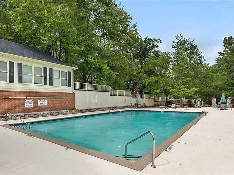 28317 Plantation Dr NE — Photo 38