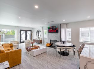 8141 Hinds Ave, North Hollywood, CA 91605