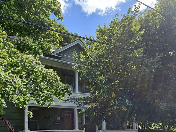 216 Robbins Ave, Pittsfield, MA 01201