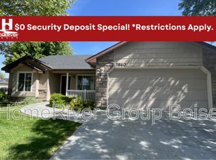 1860 W Quiet Peak St, Meridian, ID 83646