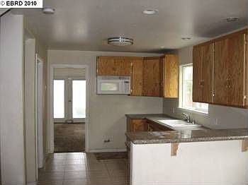 4th image of 4140 Brookdale Ave