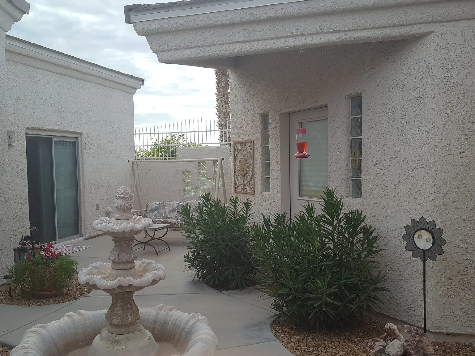 Studio, 440 sqft, $1,000 — Photo 4