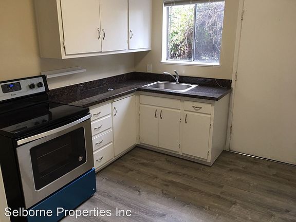 4th image of 529 Callan Ave APT 3