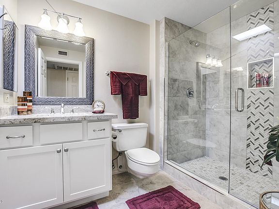 5th image of 10538 W Granada Dr