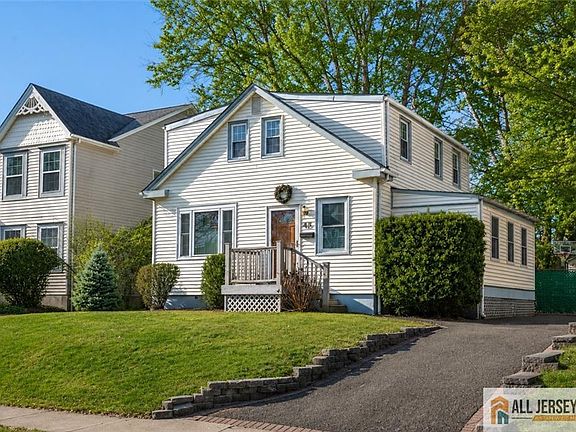 2nd image of 45 Homer Pl