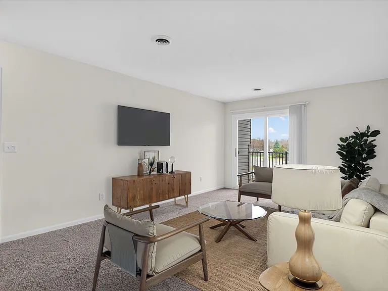 One Bedroom - 1 Bed / 1 Bath - 713 Sq.Ft.