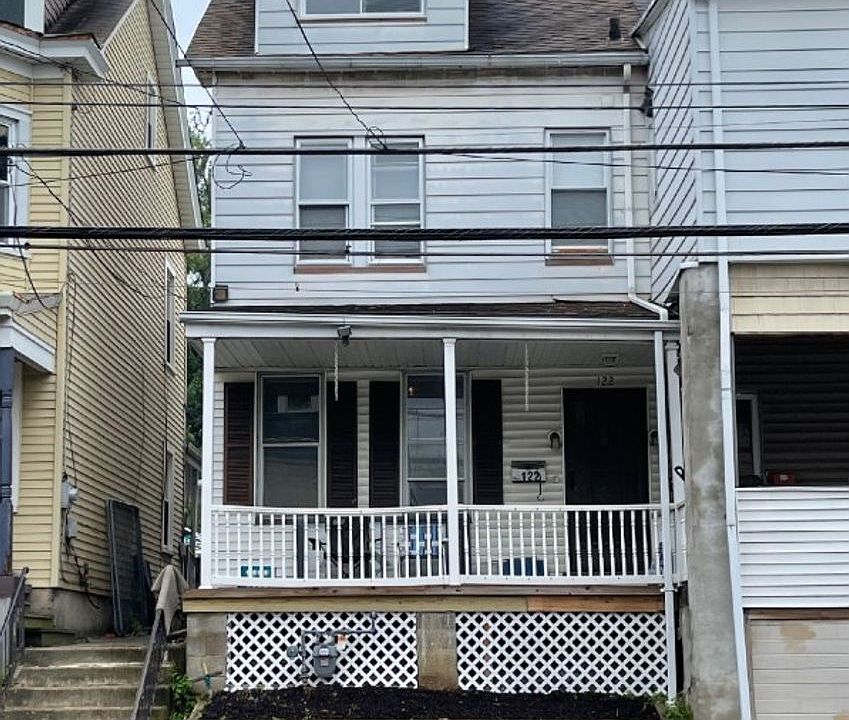 1st image of 122 N 13th St
