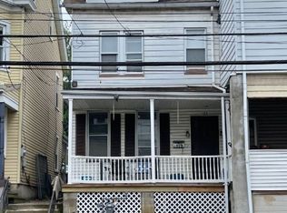 122 N 13th St, Easton, PA 18042