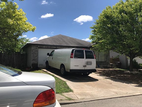 3rd image of 7826 Brazoria Park