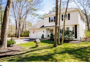 4 Sandstone Ct, Medford, NJ 08055