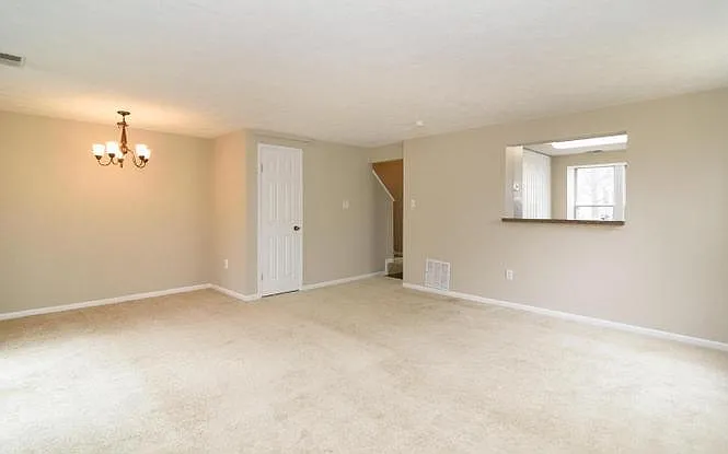 2 bed, 1.5 bath, 1160 sqft, $2,295 — Photo 4