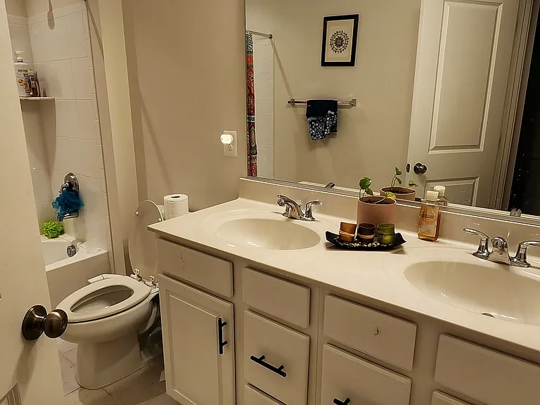 23042 Sullivans Cove Sq — Photo 18