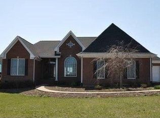 452 Jackstown Rd, Paris, KY 40361