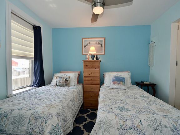 4th image of 130 Beach 121st St APT 1E