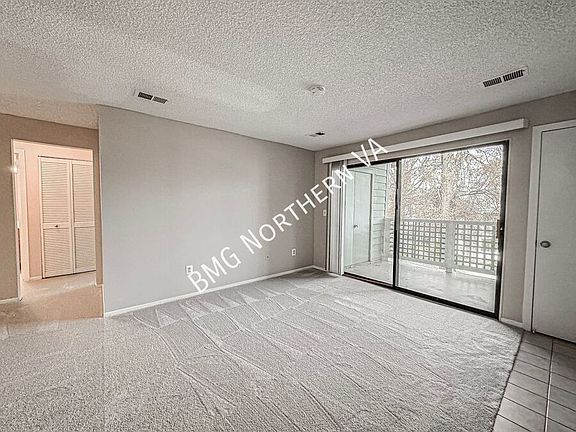 4th image of 1510 Summerchase Ct APT D