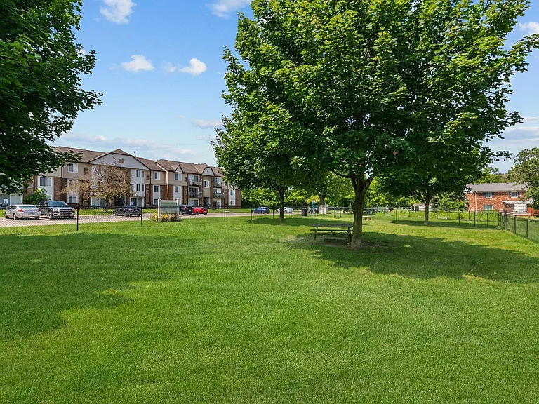 Residences at Grand Blanc Apartments - Grand Blanc, MI — Photo 44