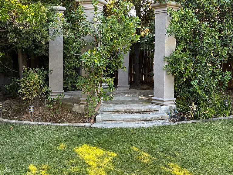 Buckminster Dr — Photo 8