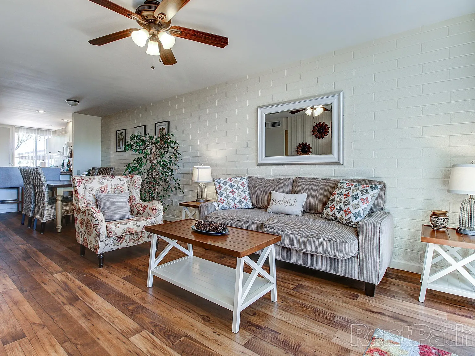 Greenwood Apartments — Photo 3