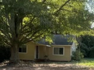 415 Hammond Dr, Griffin, GA 30224