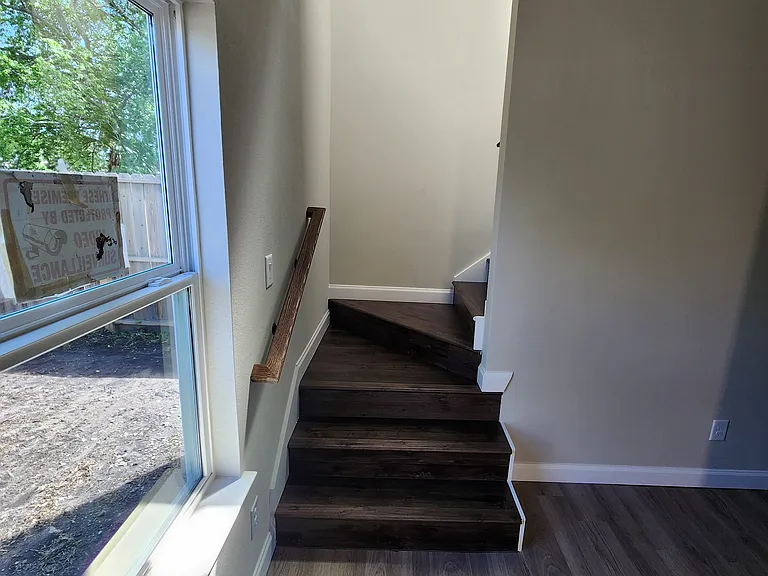 3626 Sunbeam St — Photo 8