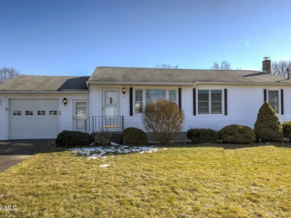 8 Kathy Drive, Albany, NY 12205