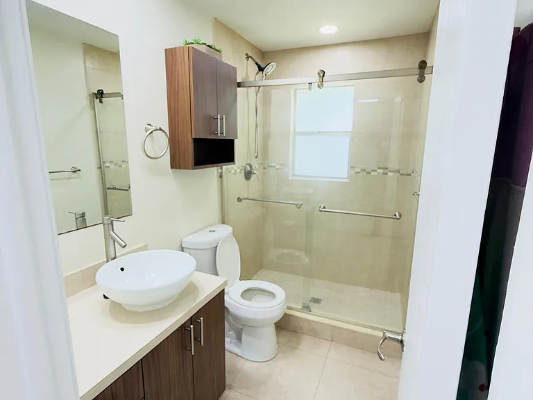 5545 N Lakewood Cir N #425 — Photo 8