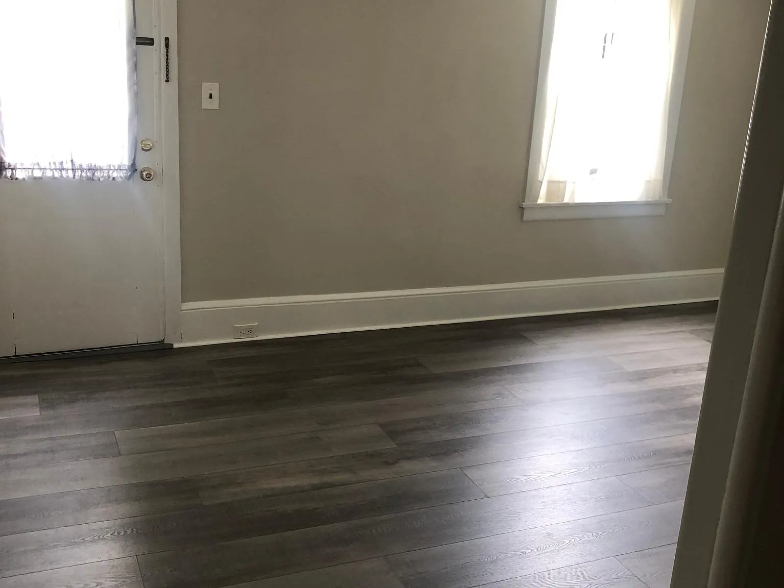 2 bed, 1046 sqft, $2,500 — Photo 3