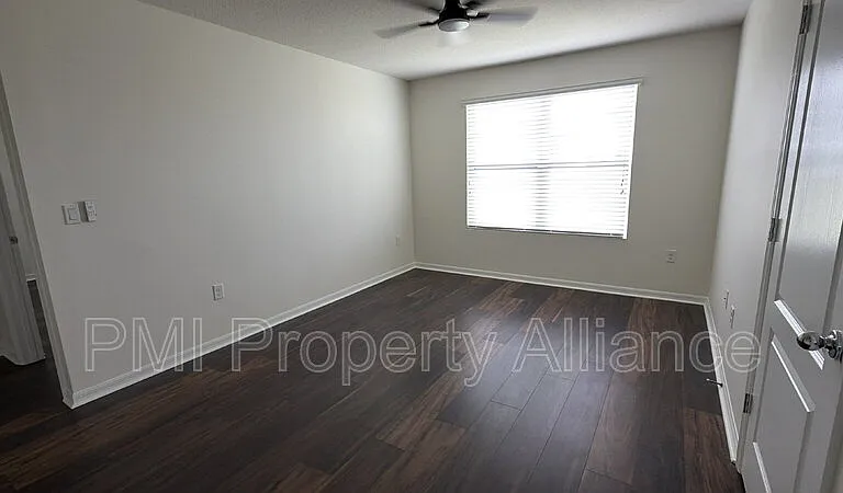 131 Bella Dr — Photo 17