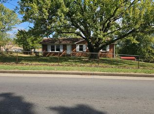 839 Peachers Mill Rd, Clarksville, TN 37042