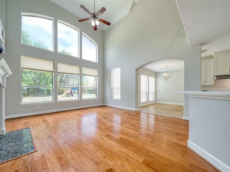 5619 Riverstone Crossing Dr — Photo 9