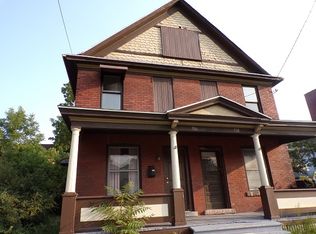 706 Pine Ave, Niagara Falls, NY 14301
