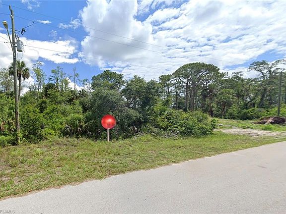 2nd image of 580 Woodview DR