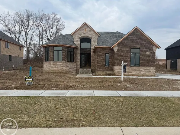 51581 Forster Ln Lot 2, Utica, MI 48316
