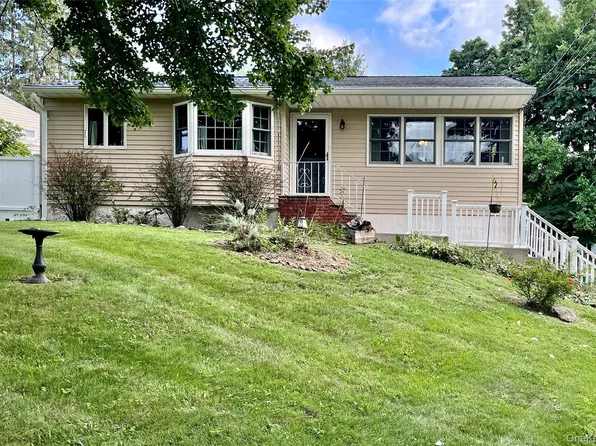 216 Spackenkill Road, Poughkeepsie, NY 12603