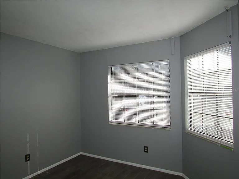12715 Raeburn Way — Photo 9