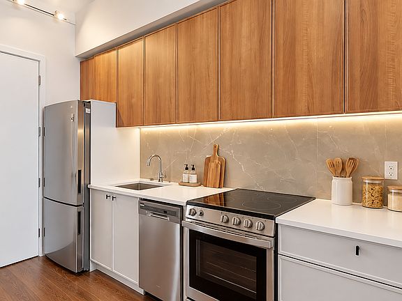 3rd image of 177 N 7th St APT 2B