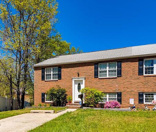 4th image of 256 Glen Ct