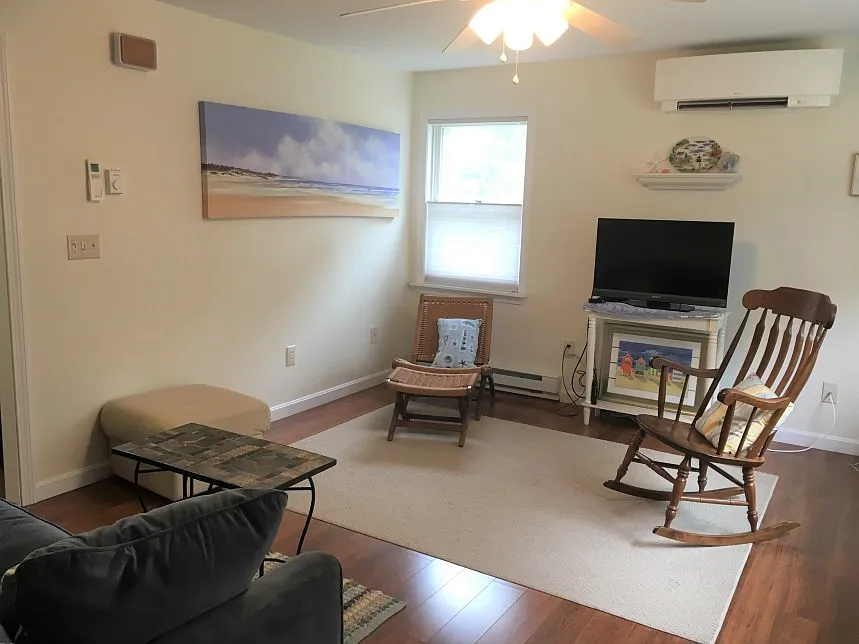 2 bed, 1.5 bath, 1080 sqft, $1,750 — Photo 4