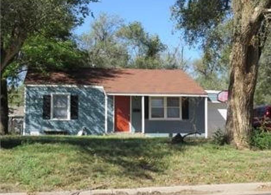 1st image of 73 Sunset Dr