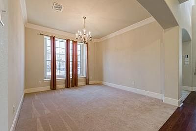 5th image of 1352 Valley Vista Dr