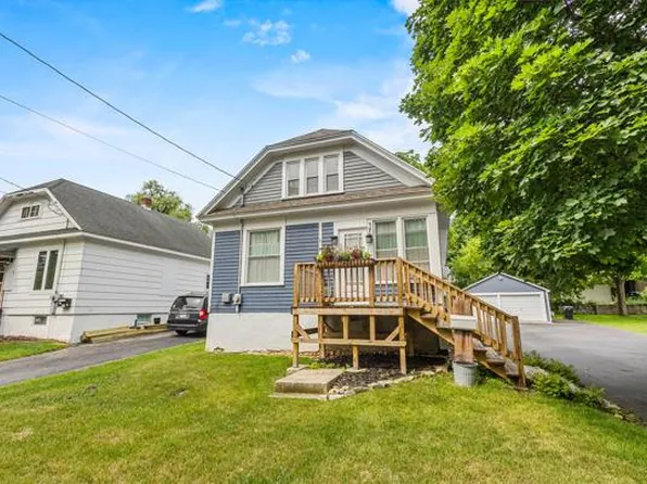 17 S Geneva Ave, Sturgeon Bay, WI 54235