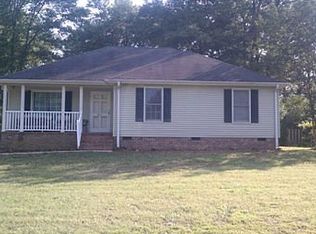 205 Berry Rd, Greer, SC 29650