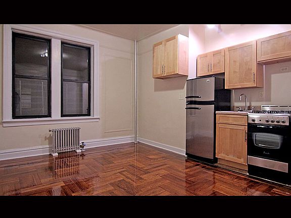 2nd image of 267 Edgecombe Ave APT 4F