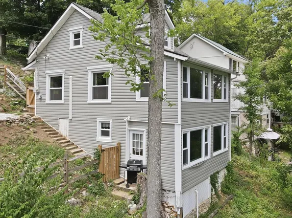 12527 Rockdale Rd, Clear Spring, MD 21722
