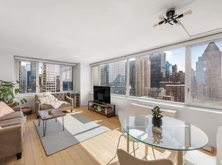322 W 57th St APT 33S, New York, NY