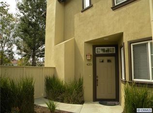 425 Ridgeway, Irvine, CA 92620