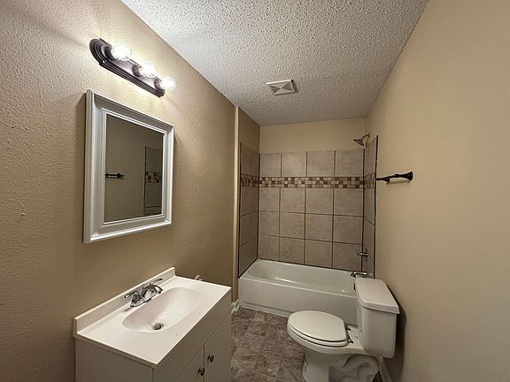 5th image of 6900 Juniper Rd