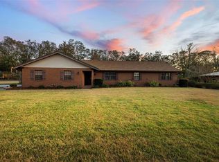 830 Freemans Farm Rd, Deland, FL 32720