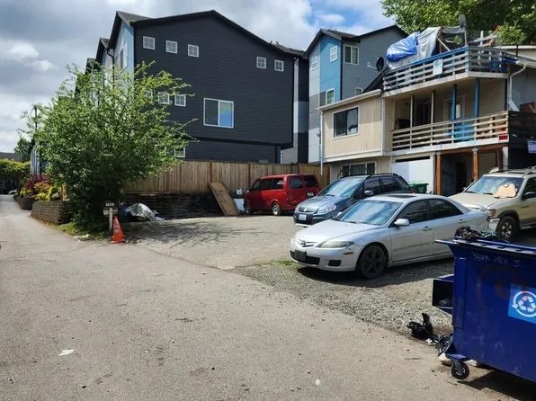 3904 27th Ave S, Seattle, WA 98108