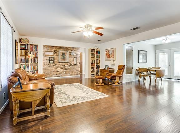 4th image of 499 Sequoia Dr